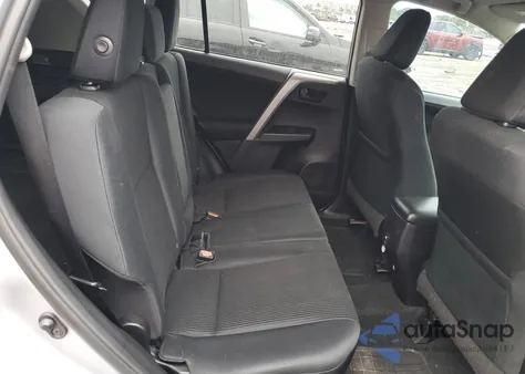 2017 Toyota Rav4 Le z USA, uszkodzony, nr VIN 2T3ZFREV9HW389789